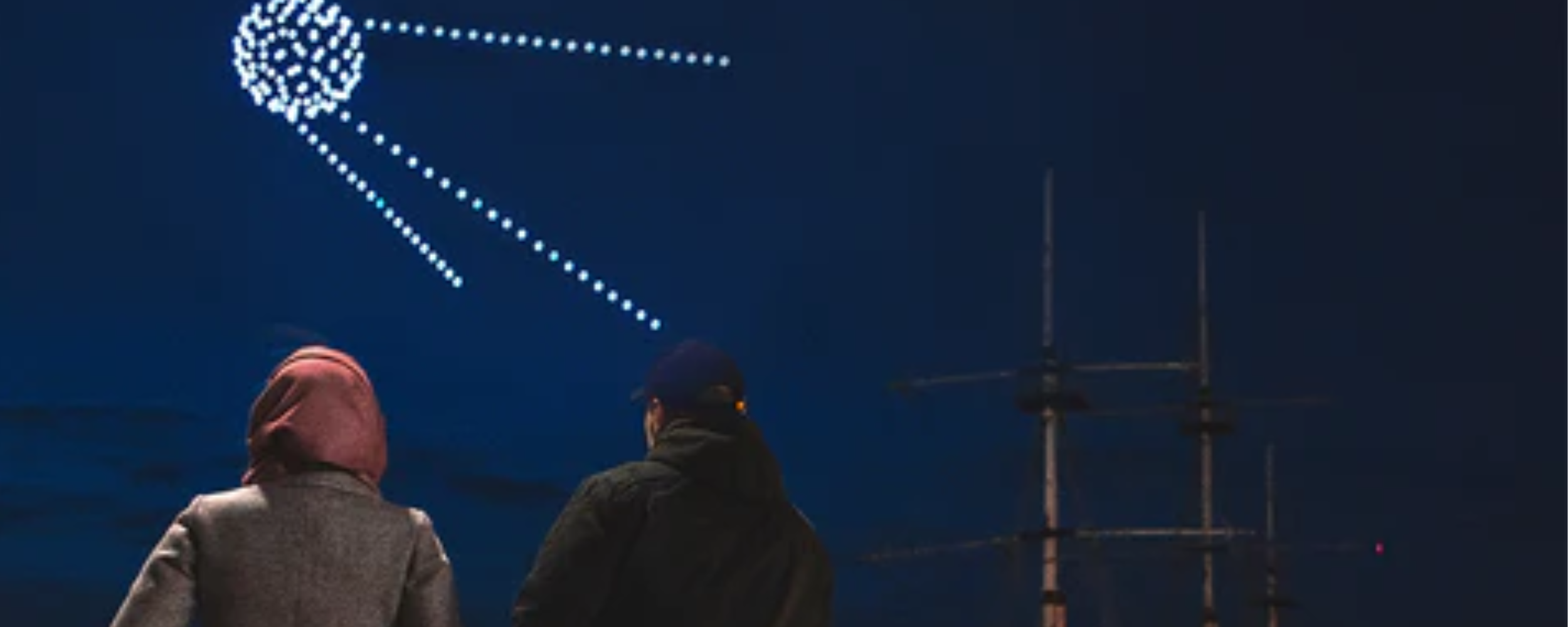 Drone Art Installations: Aerial Artistic Expressions – Dronesdeli